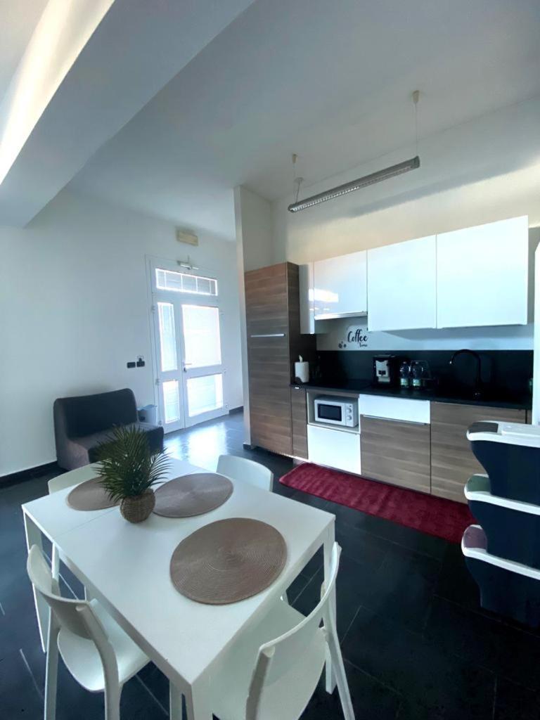 *Love'N Fly Apartament * Airport- Ducati ボローニャ エクステリア 写真